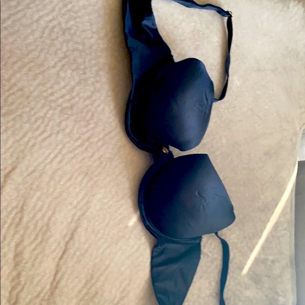 VS black with gold detailing bra!